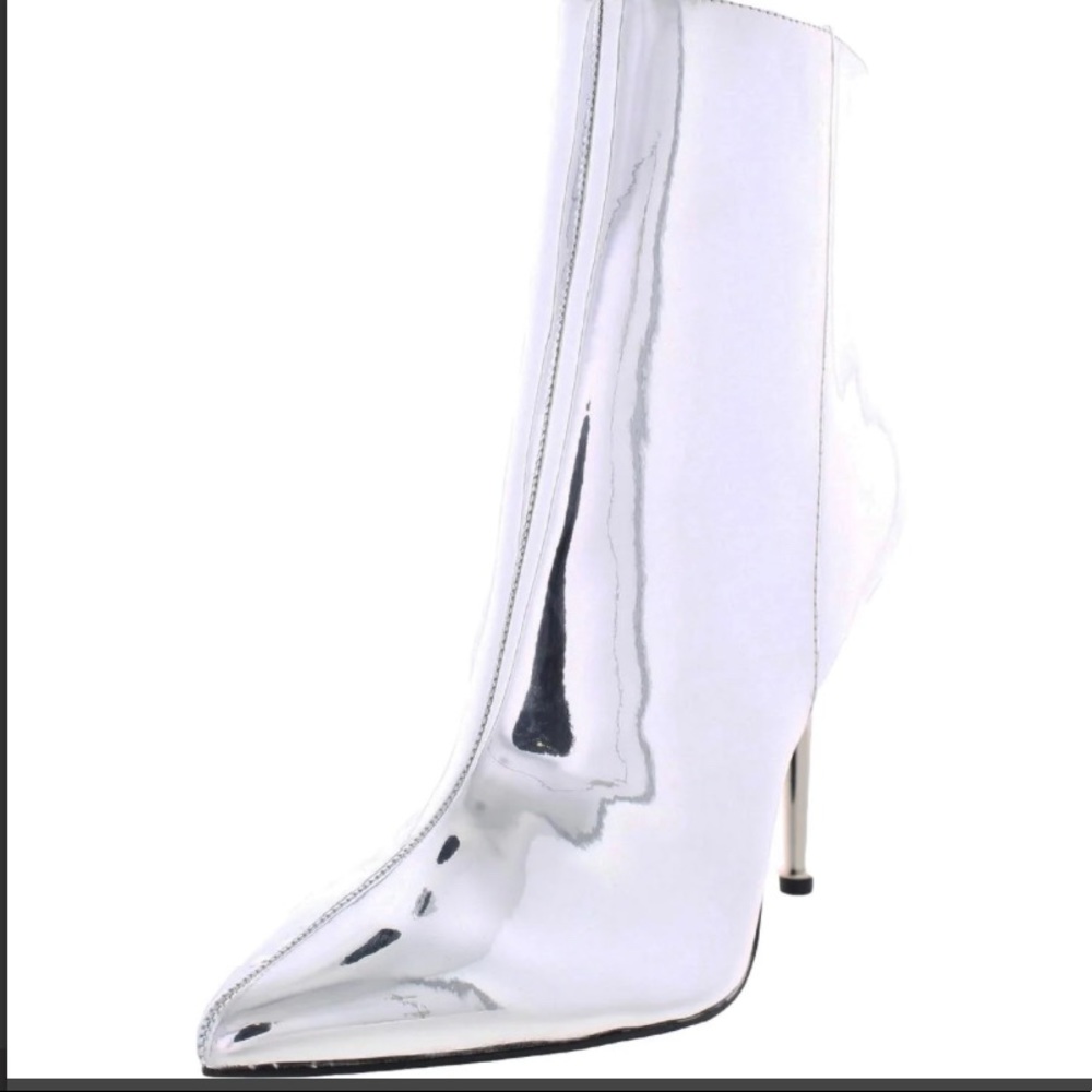 Tryin Bootie by Nine West in Metallic Silver